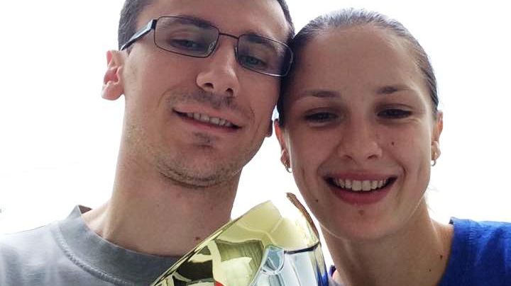 Premieră în scrima românească: Soţii Adrian și Simona Pop au cucerit Cupa României la spadă