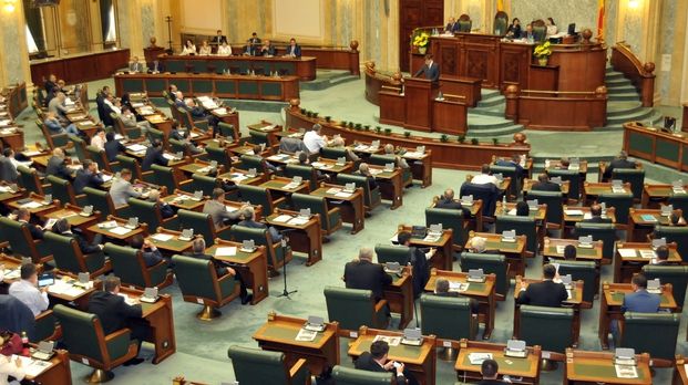 Senatul a decis care este durata maximă a arestului la domiciliu, în cursul urmăririi penale 