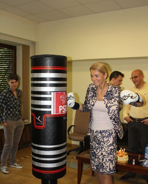 Gorghiu: N-am făcut nicio propunere de premier, vrem alegeri anticipate, apoi îl susţinem pe Predoiu