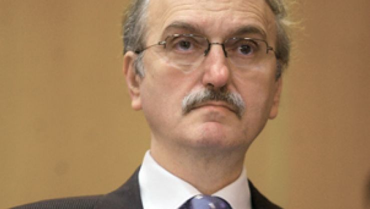 Analist economic: "Majorarea salariilor cu 10%, o măsură electorală". Cât ar putea urca deficitul  