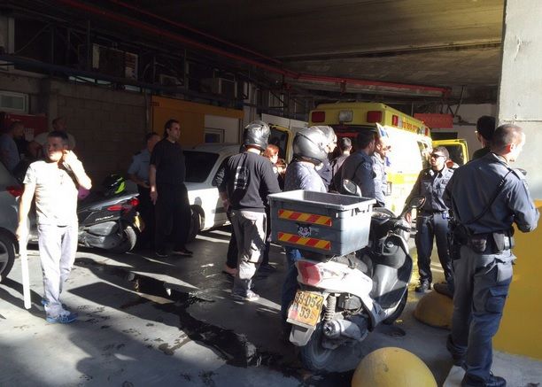 Doi morţi, într-un atac cu armă albă produs într-o sinagogă din Tel Aviv 