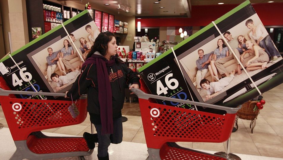 Mai tare decât Black Friday. Lichidare de stoc la Domo: “Dăm tot”