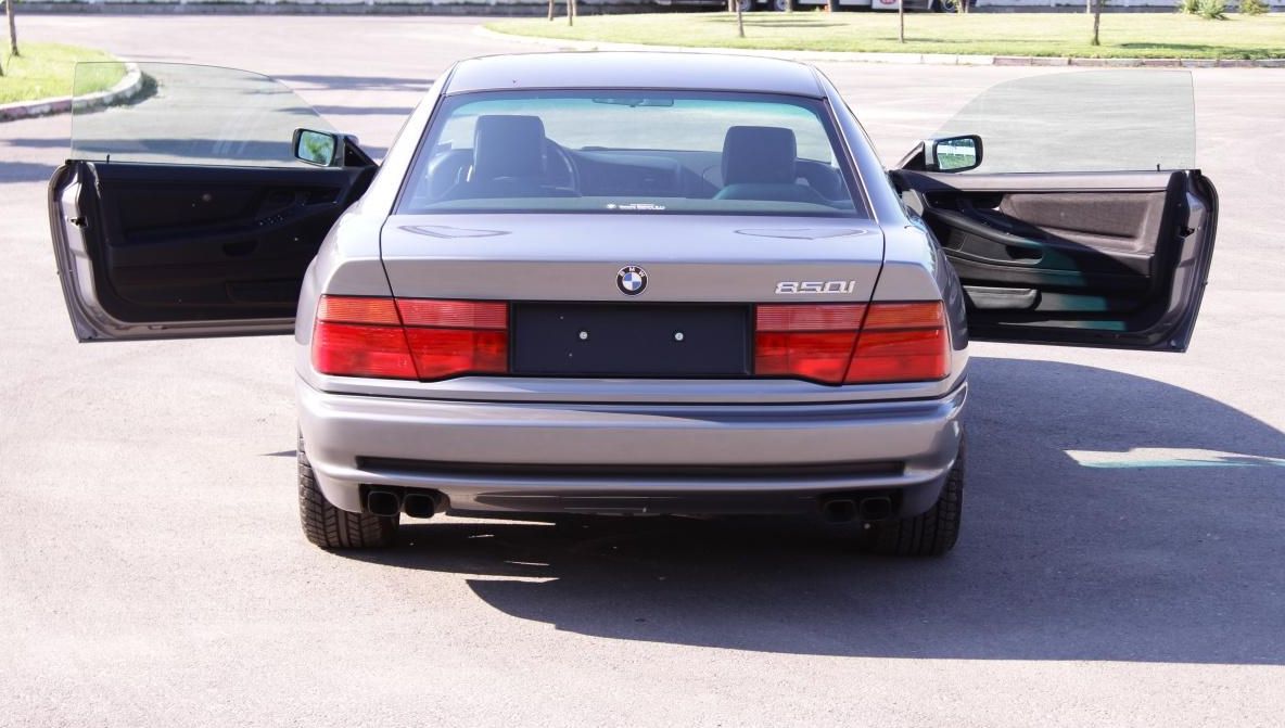 Un român a scos un BMW din 1991 la vânzare. Cere 100.000 euro. Nemţii, şocaţi de câţi km are în bord
