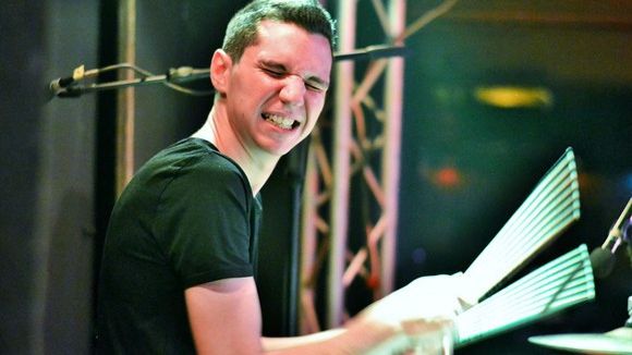 Cameraman Prima TV, în stare gravă în urma incendiului din Colectiv