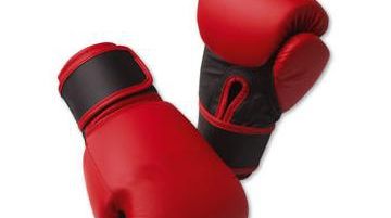 Ruşinos! Lotul naţional de box va merge 2000 de kilometri cu microbuzul pentru a participa la CE