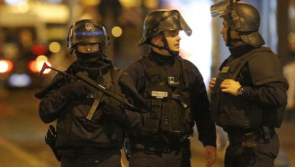 Alertă de antrax la o moschee din Bruxelles, şapte persoane fiind decontaminate