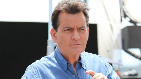 Charlie Sheen, infectat cu HIV. Cel mai bine păstrat secret, dezvăluit
