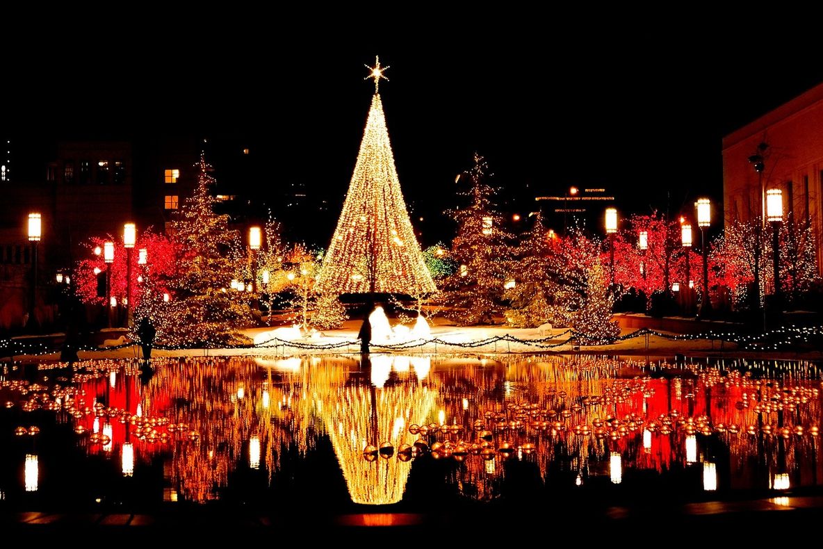 Un oraş sărbătoreşte Crăciunul mai devreme anul acesta. Motivul îţi va sfâşia inima!