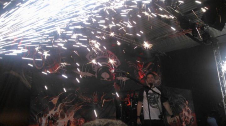 Mărturii din infernul Colectiv. "Pentru tine ce înseamnă viaţa?"