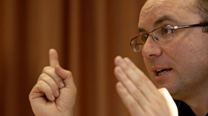 Cozmin Guşă, dezvăluiri: "Mulţi din PNL şi PDL trăgeau cu Ponta în campanie"