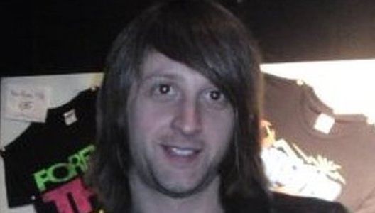 Cine era tânărul britanic ucis la Bataclan: lucra pentru trupa Eagles of Death Metal