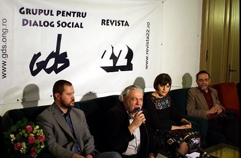 Cinci ONG-uri îi cer lui Iohannis premier credibil, întărirea DNA şi revocarea Avocatului Poporului