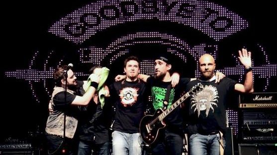 Încă un gest de solidaritate: ce se va întâmpla cu albumele formaţiei Goodbye to Gravity