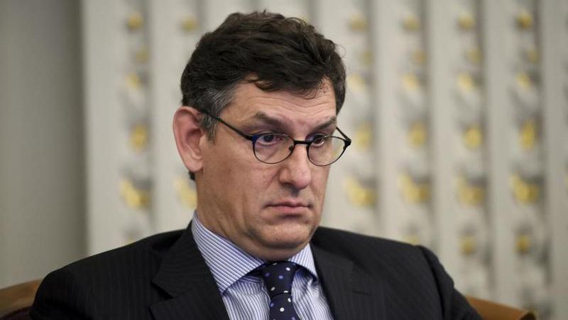 Directorul Lafarge România, Costin Borc, ministrul Economiei și vicepremier în guvernul Cioloș