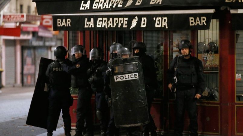 ATENTATE TERORISTE. Prima imagine cu femeia care s-a aruncat în aer la Paris