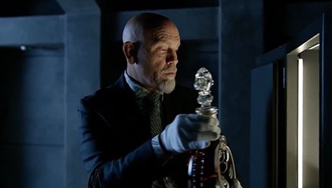 Un film făcut de John Malkovich va fi văzut doar peste 100 de ani