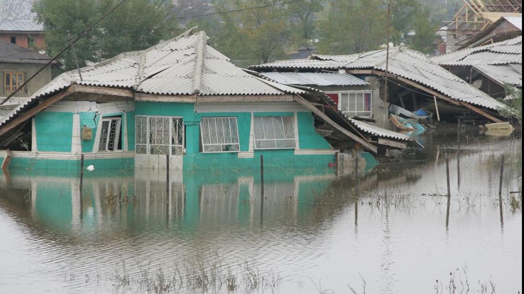 Noi reguli pentru asigurarea obligatorie a locuinţei, începând de azi