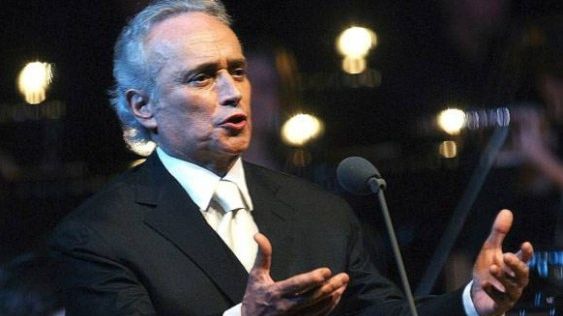 Omagiul copleşitor adus de Jose Carreras victimelor din Colectiv. Ce a făcut artistul pe scenă
