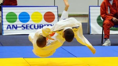 Lascău și Trașcă vor candida la președinția FR de Judo