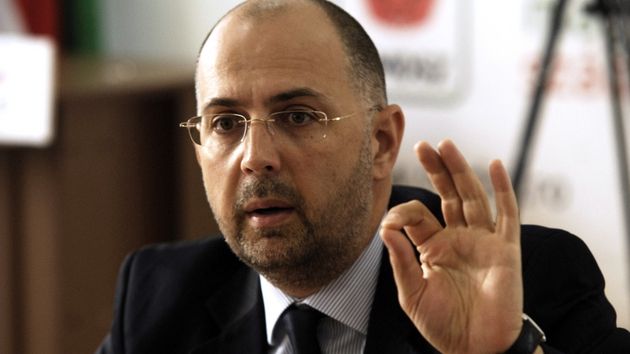 Hunor: Demisia lui Ponta, la momentul potrivit.După ultimele greșeli, nu putea să meargă mai departe