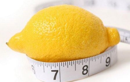 Dieta cu lămâi. Cum slăbeşti sănătos 10 kilograme în mai puţin de trei săptămâni