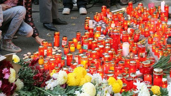 Mesajul uluitor al unui medic care vindecă victimele din Colectiv: ”Ne ia naiba pe toți”