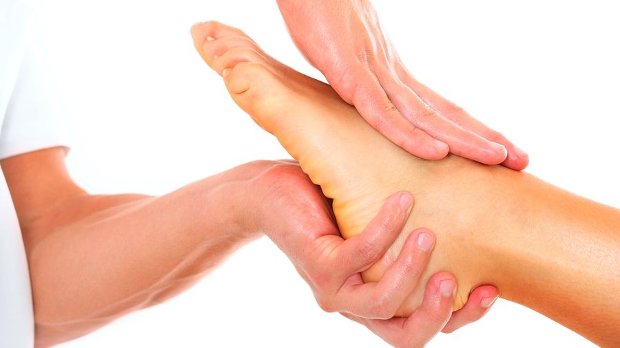 Ce se întâmplă dacă îți masezi picioarele în fiecare seară. Efectele sunt surprinzătoare