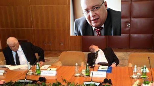 Iohannis l-a decorat pe fostul său consilier, Dan Mihalache, cu „Steaua României”