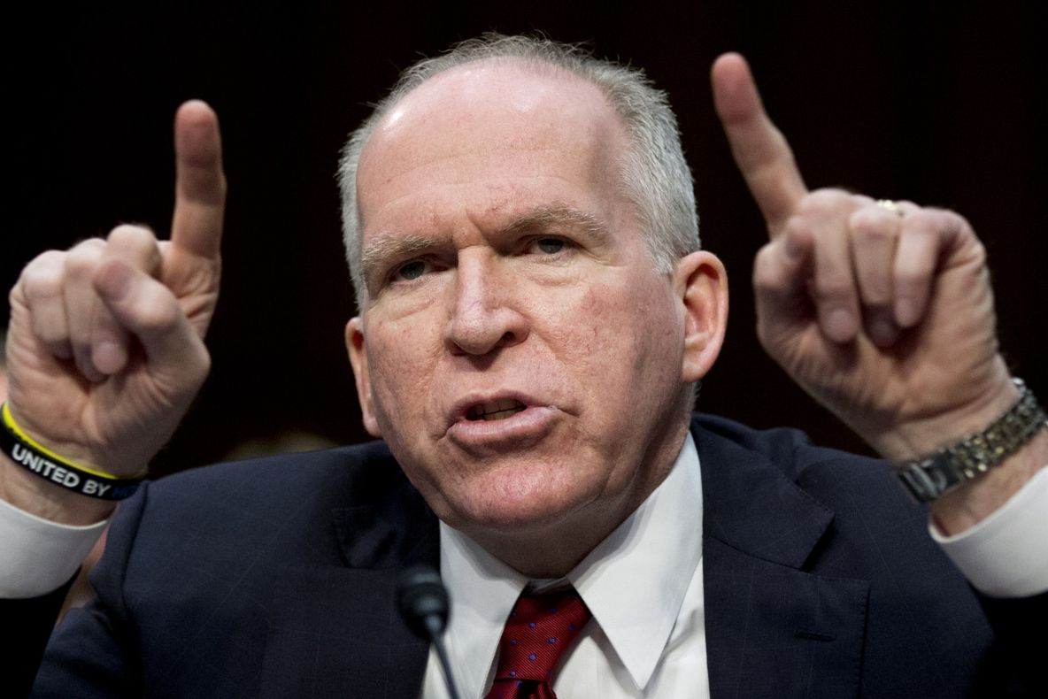 Se strânge lațul în jurul lui Trump. Fostul șef al CIA, audiat în investigația privind Rusia 