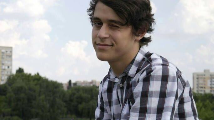 Dramatic. Şi-a salvat amicul în scaun cu rotile din Colectiv, dar acum se luptă pentru viaţă