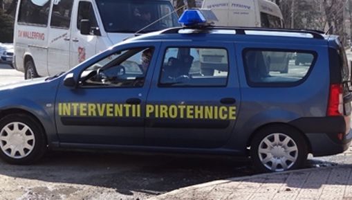 Pachet suspect în centrul Capitalei, în apropiere de Palatul Parlamentului. Geanta era goală 