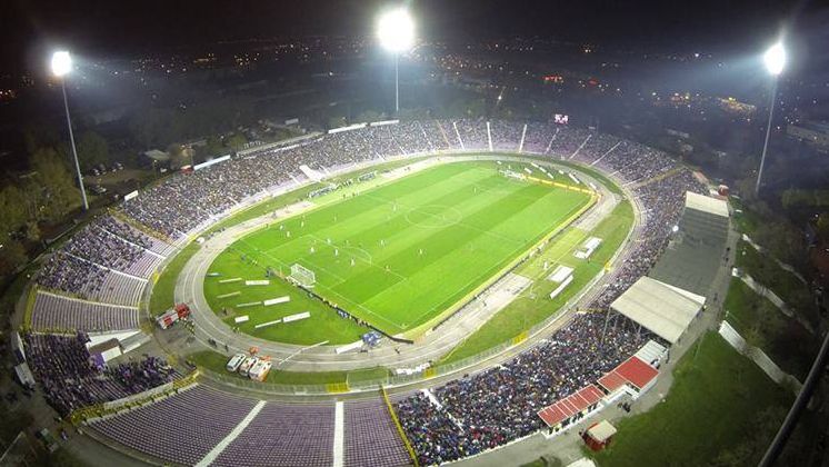 Victimele din Colectiv, comemorate în timpul meciului ACS Poli-Dinamo. Ce s-a auzit în difuzoare