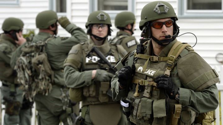 Atac armat în Colorado, într-o clinică medicală: trei oameni au fost uciși. Atacatorul, reţinut