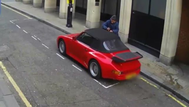 A încercat să fure două automobile Porsche în doar 20 de minute. Cum s-a sfârşit planul său