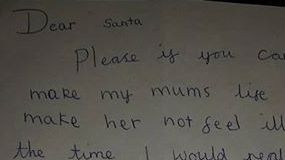 Scrisoare cutremurătoare: ce îi cere o fetiţă de 11 ani lui Moş Crăciun. "Mă doare..."