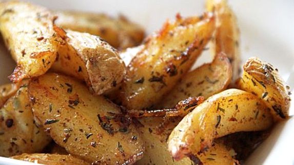 Cartoful, campion la potasiu, benefic pentru inimă. Cum trebuie gătiţi cartofii ca să fie sănătoşi