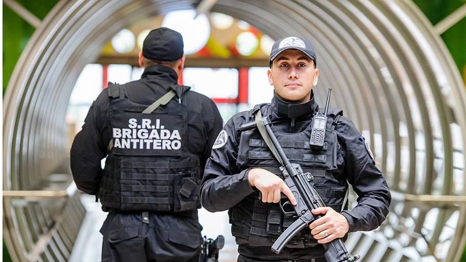 Reacția SRI, după atacurile teroriste din Paris. Ce mesaj transmite Eduard Hellvig