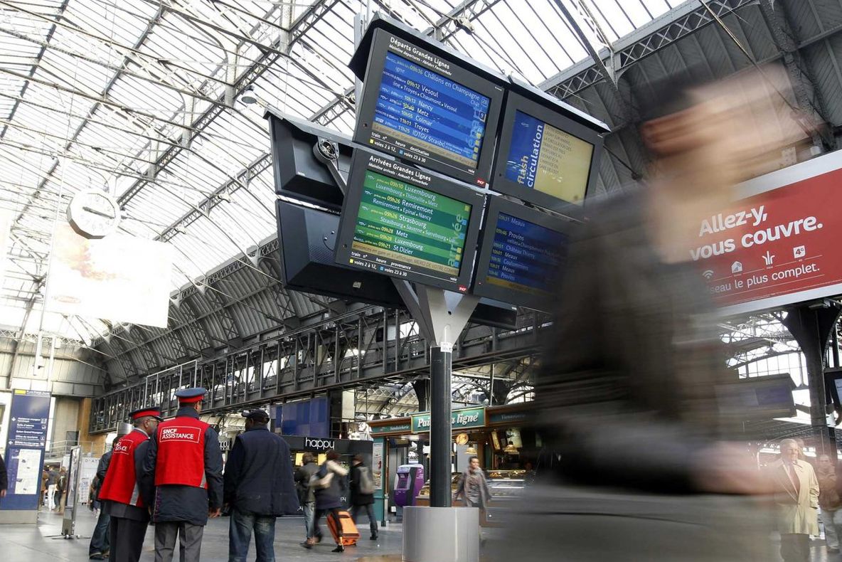 Alertă la Paris! Amenințare cu bombă într-o gară. Este a doua în mai puțin de 24 de ore