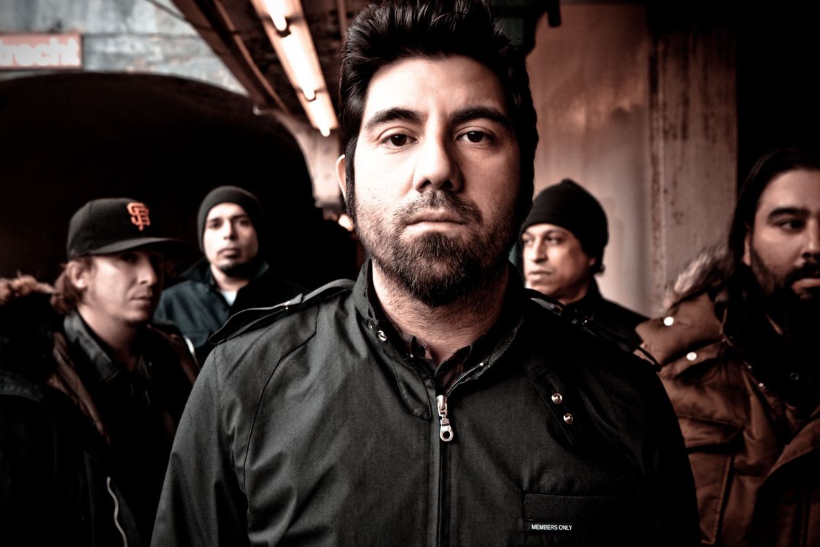 Dezvăluirile trupei care urma să concerteze în Bataclan. Deftones s-a salvat înainte de măcel
