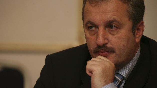 Dâncu: Pentru salarizarea unitară vom finaliza discuţiile în iunie. Va veni de la următorul buget 