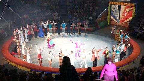 Metoda inedită folosită de 500 de imigranţi pentru a intra în Italia: s-au deghizat în...