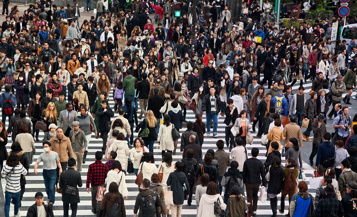 Cât cântăresc toţi oamenii din lume  
