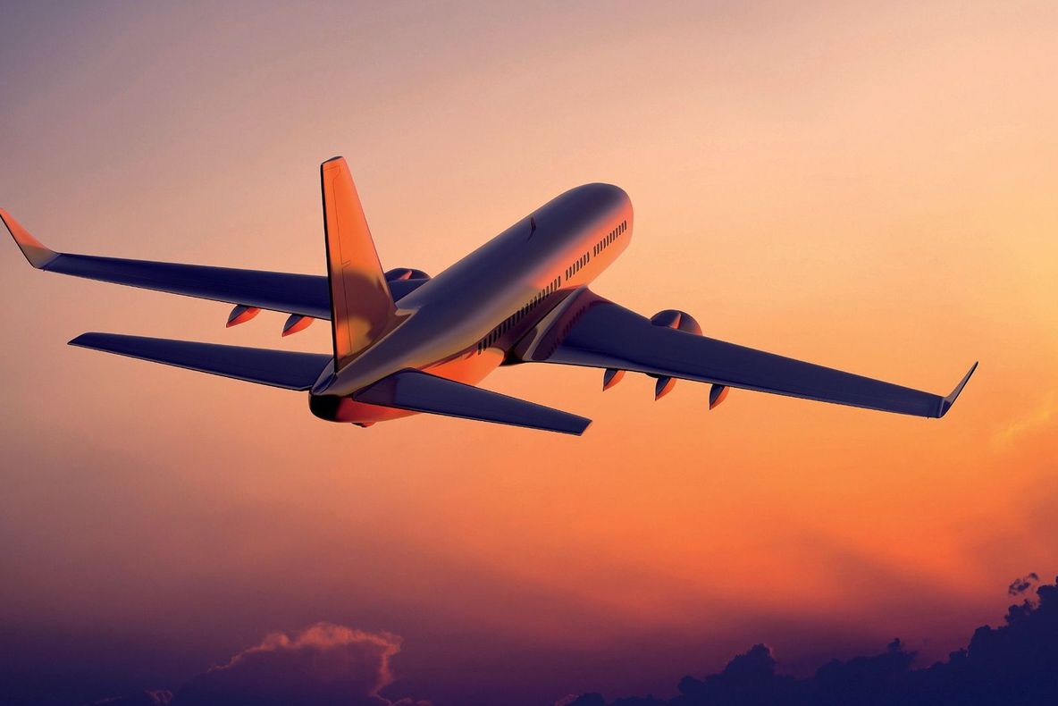 Amenințare cu bombă într-un avion de pasageri. UPDATE: Nu s-au găsit explozibili la bord