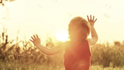 Se uita la desene animate, când i-a pus mamei sale o întrebare. Femeia a înlemnit