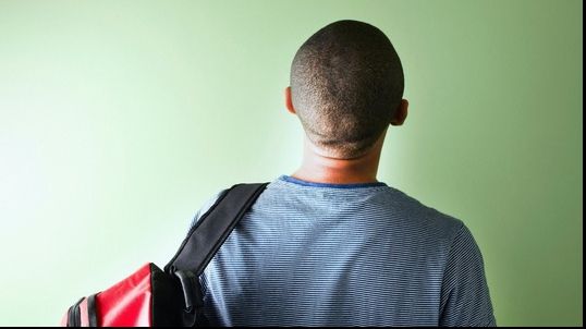 Declaraţia şocantă a mamei tănărului acuzat de propagandă ISIS. Ce facea când i se ataca religia