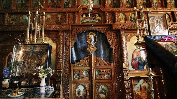 Sărbătoare pentru creştin-ortodocşi. Ce sfinţi mari sunt pomeniţi astăzi 