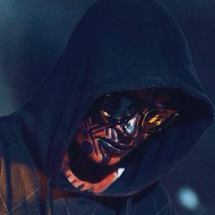 Cine este Carla's Dream şi de ce solistul poartă desene pe faţă