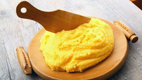 Ce se întâmplă dacă mănânci mămăligă în fiecare zi. Efecte neștiute