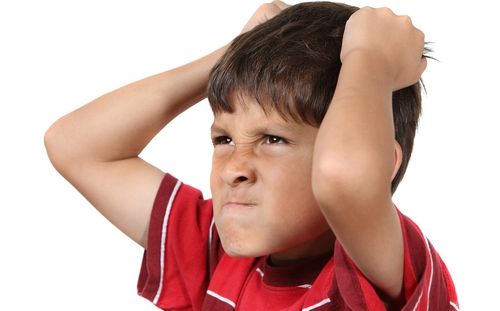 Cum corectezi comportamentul greșit al copiilor