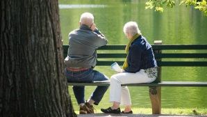 Emoţionant. Povestea de dragoste a deceniului. Aceşti bătrânei demonstrează că iubirea nu are vârstă